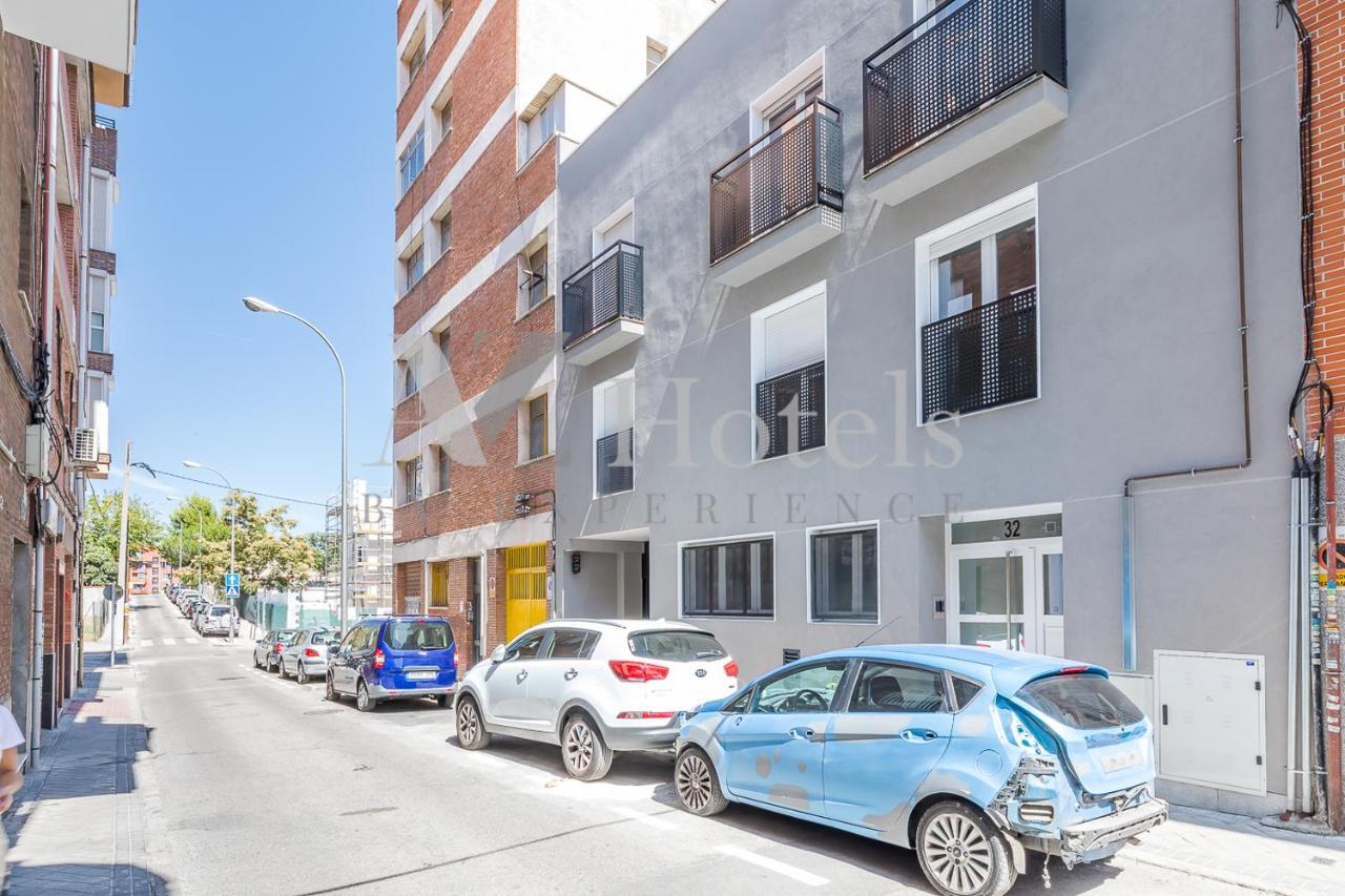 Ayz Villegas - Auto Check-In Property Madrid Exterior photo
